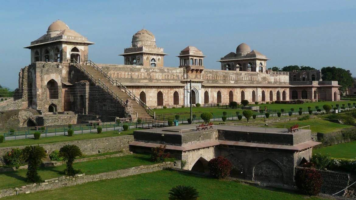 mandu-tour-with-omkareshwar